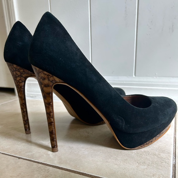 ZARA WOMAN Black Suede Platform Pumps with Brown Print Heels - Picture 3 of 7